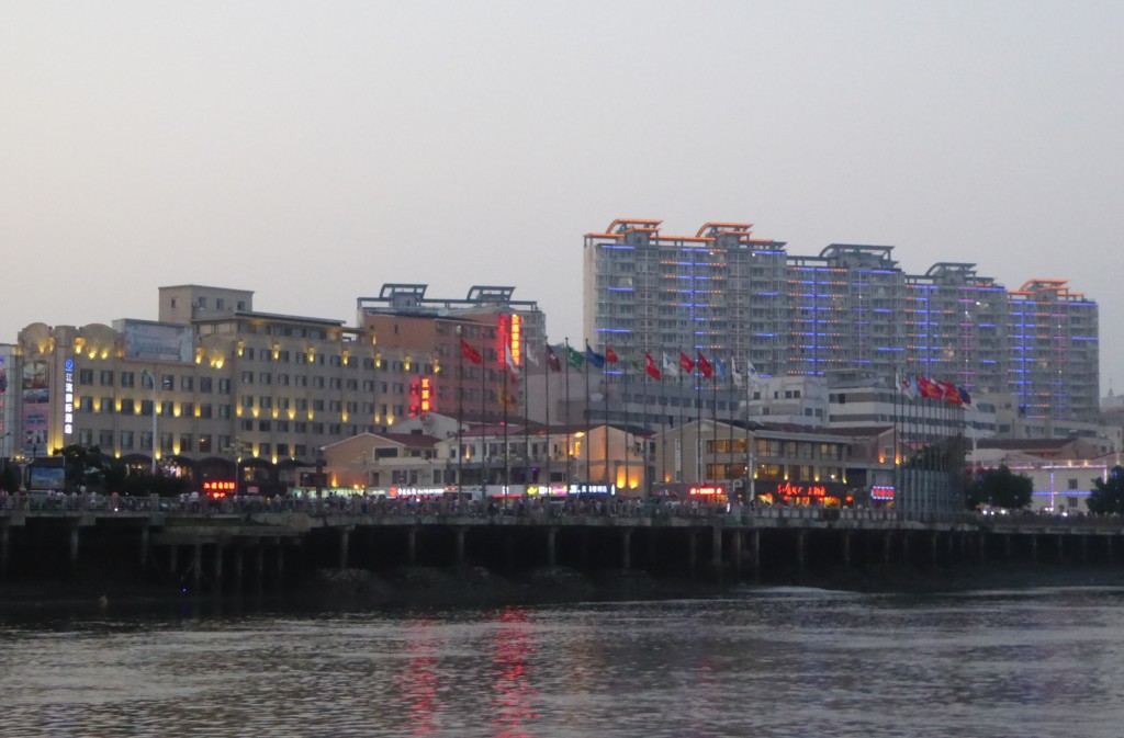 Dandong evening skyline